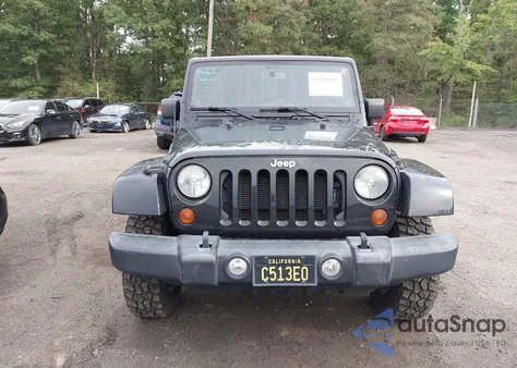 2013 Jeep Wrangler Unlimited Rubicon from USA, damaged, VIN 1C4BJWFG8DL525051